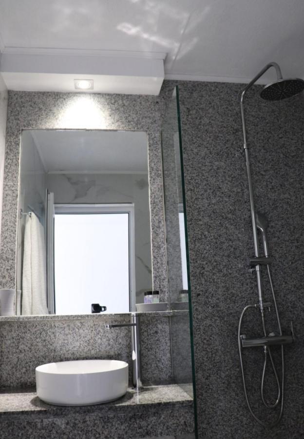 העיירה סקיאתוס Fiosal Apartments 2 מראה חיצוני תמונה